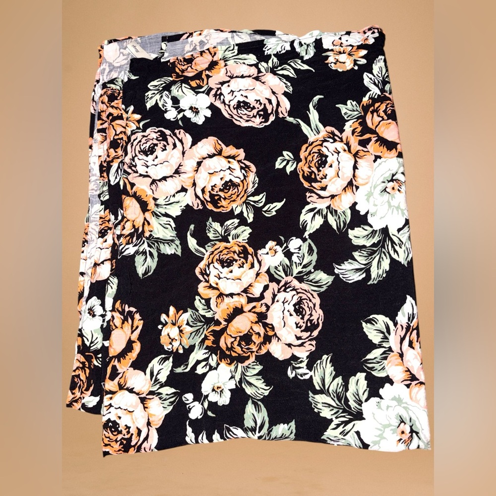 Maaji Floral Rayon Sarong Wrap Black Boho Beach Cover Up